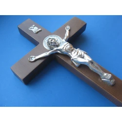 Krzyż Świętego Benedykta stojący brąz rustykalny 28 cm / koniec dostaw